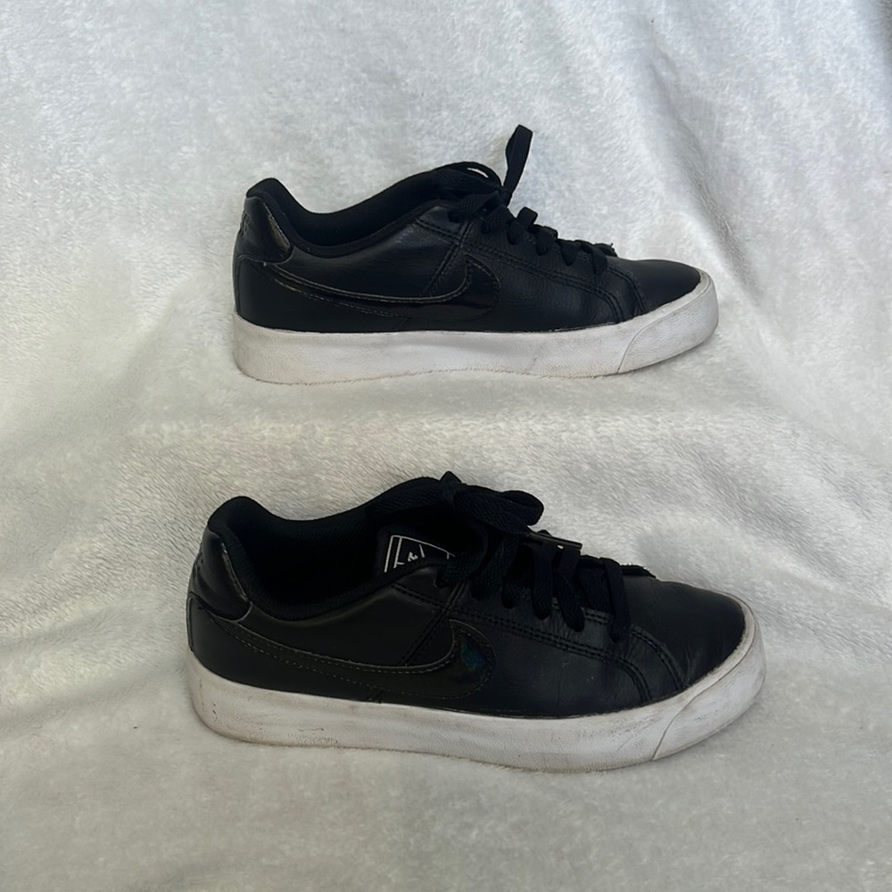 Nike Court